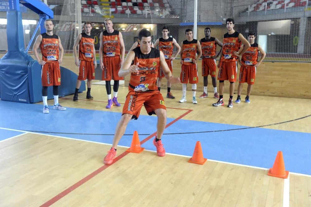 El Básquet Coruña engrasa la maquinaria en Riazor