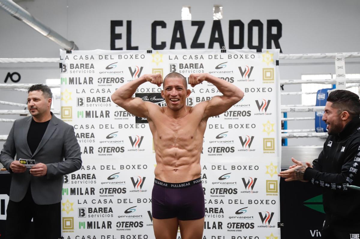 Las imágenes del pesaje de El Cazador Jr y Ronny Landaeta Las imágenes del pesaje de El Cazador Jr y Ronny Landaeta