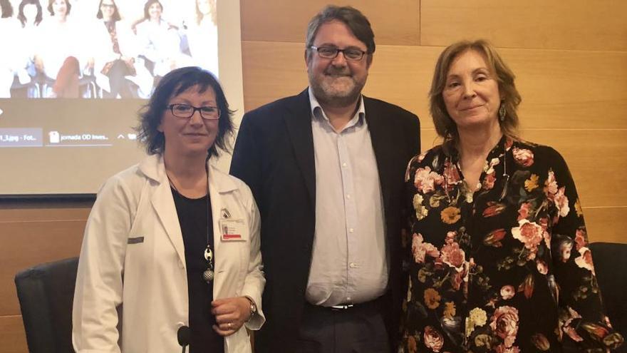 La gerente Vicenta Tortosa, el director de Asistencia Sanitaria, Rafael Sotoca, y la jefa de Salud Mental, Eulalia Carrato