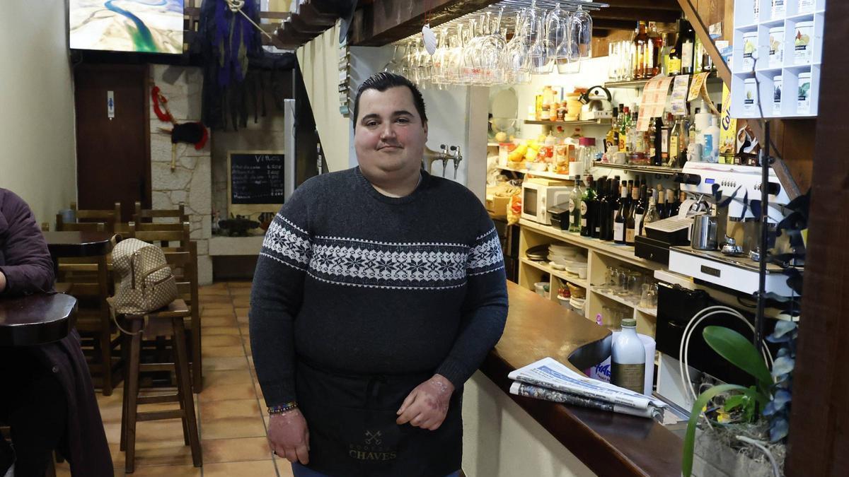 El dueño del bar de Santiago que tomó bizcocho con marihuana sin saberlo pide justicia