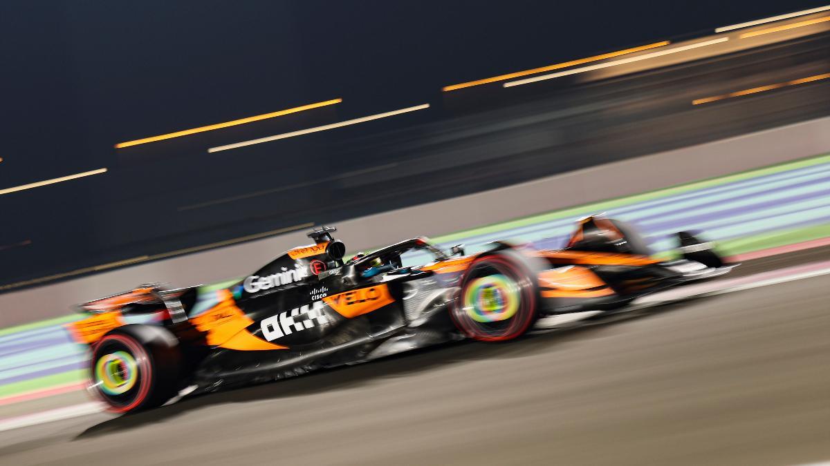 Oscar Piastri ha ganado la carrera sprint en Qatar.