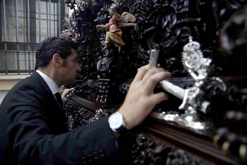 Desfile del Nazareno en su barrio