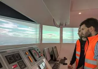 Alumnos de la Escuela Náutica de Bueu cruzan Gibraltar