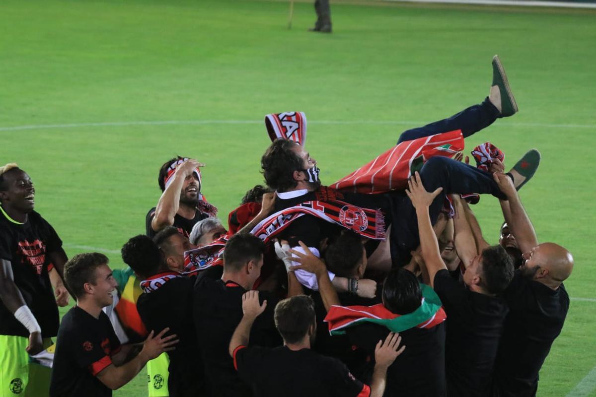 Las imágenes del ascenso del Zamora CF.