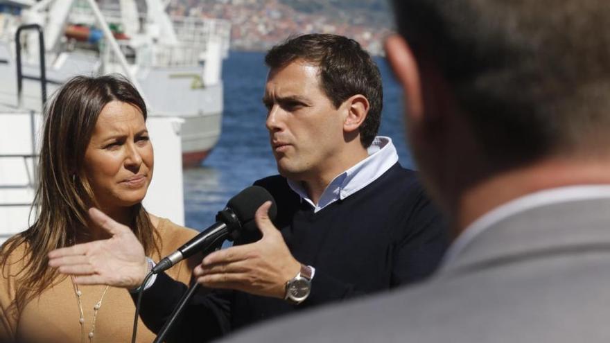 Elecciones Generales 2019: el café con leche de Albert Rivera en Vigo