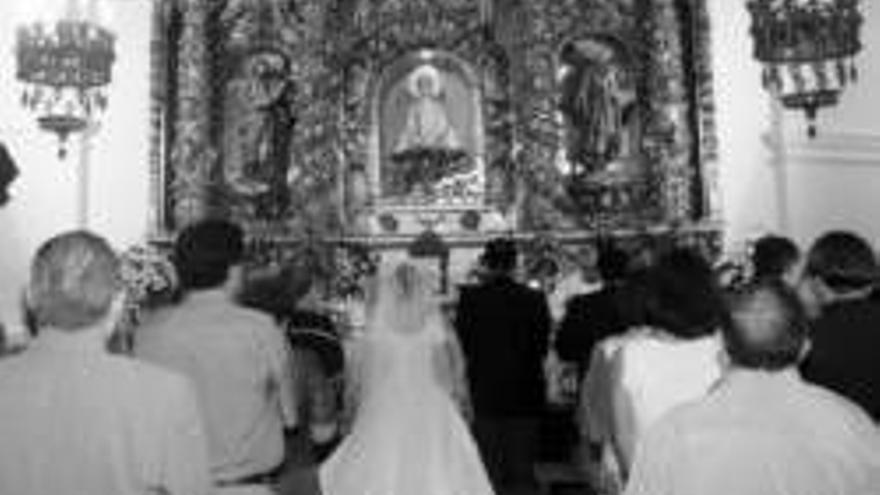 La Iglesia desautoriza que se celebren bodas en lugares que no sean templos