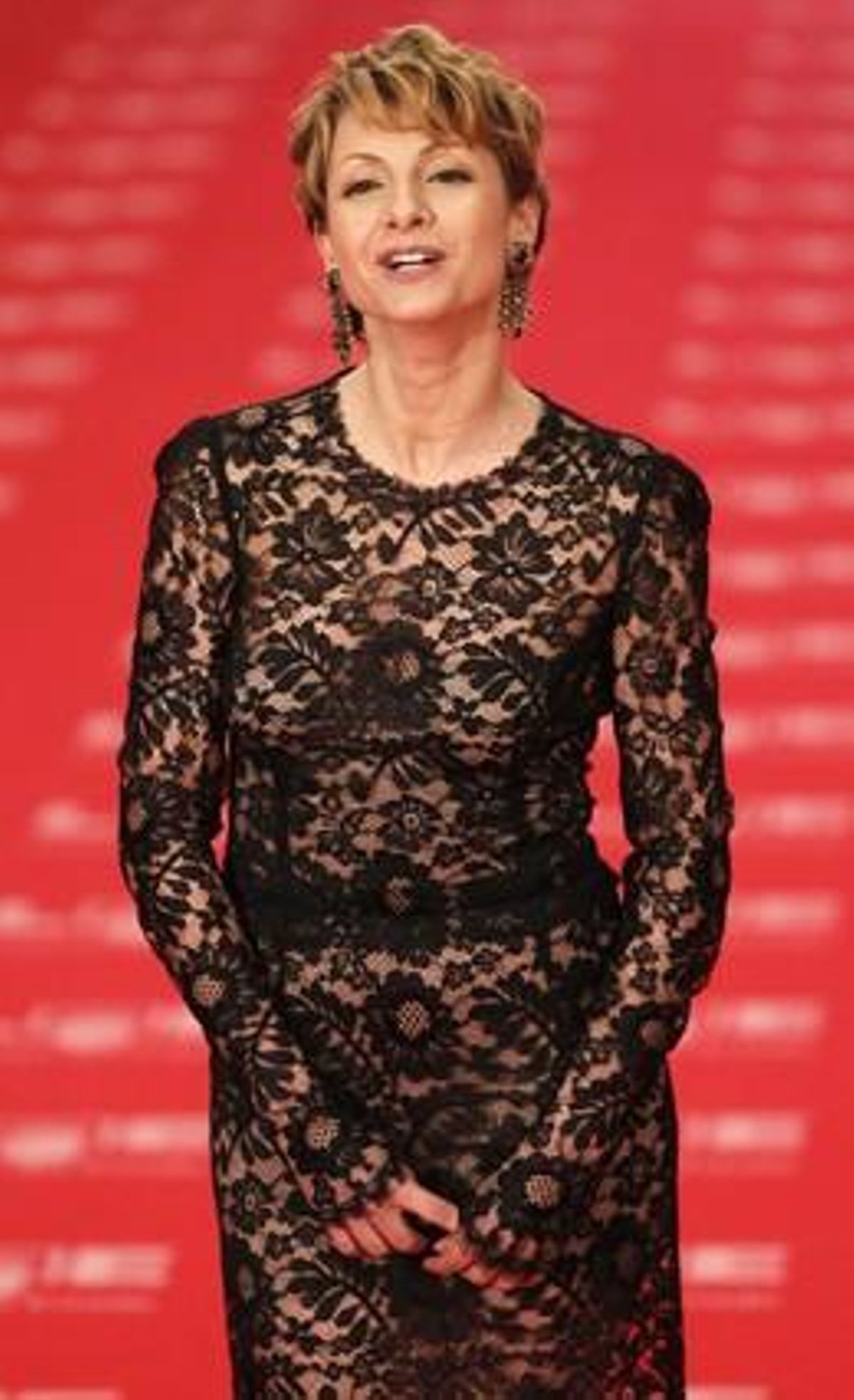 Najwa Nimri, abans d’entrar al Teatro Real.