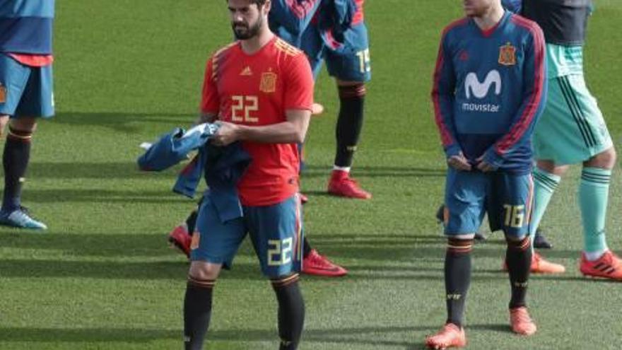 Isco durante el entrenamiento de ayer de la selección.