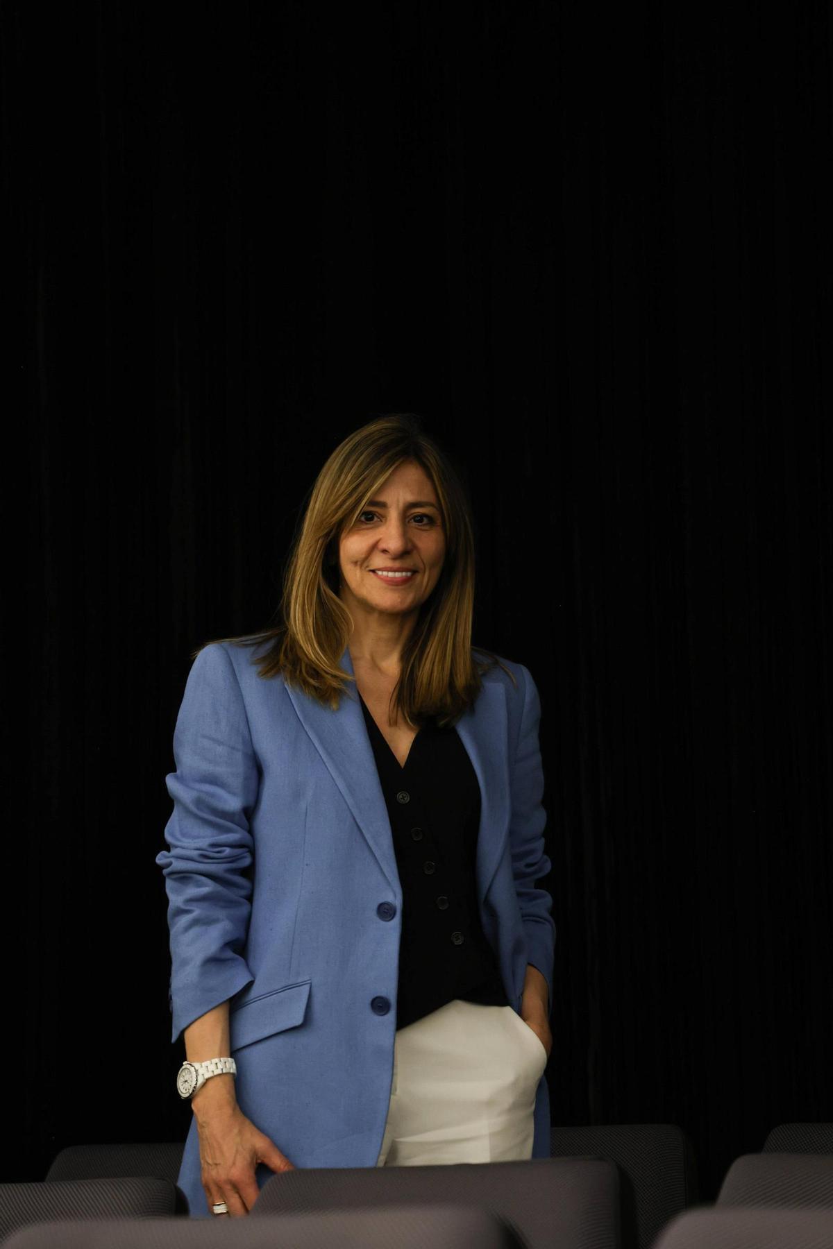 Reyes Monforte presenta su novela "La diva"
