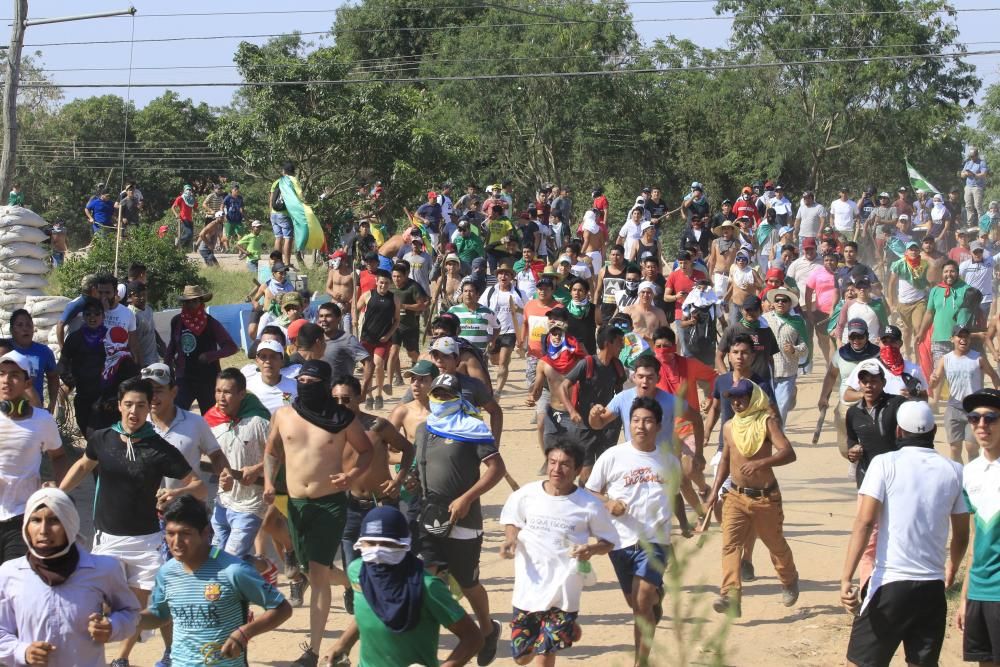 Cuarto día de protestas en Bolivia mientras se ...