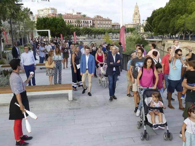 ´Murcia Río´lleva la magia del circo a orillas del Segura