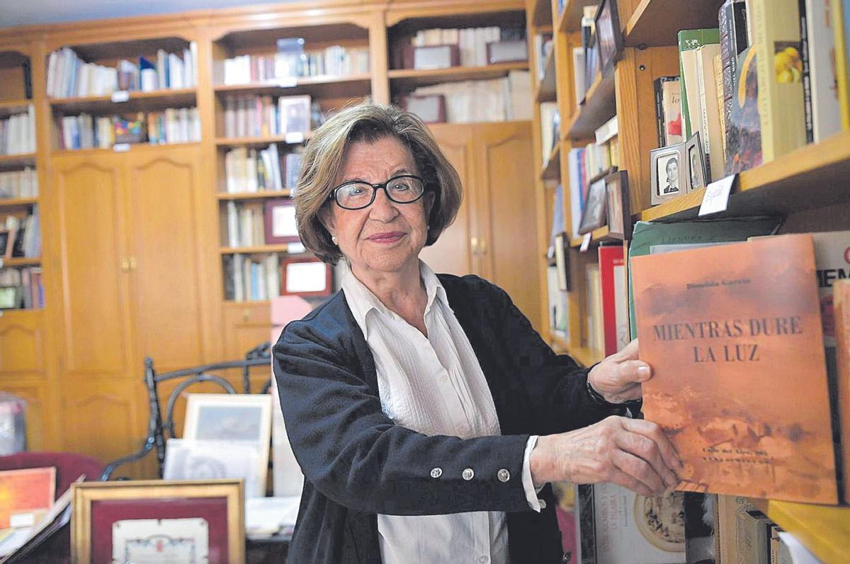 Dionisia García, escritora.