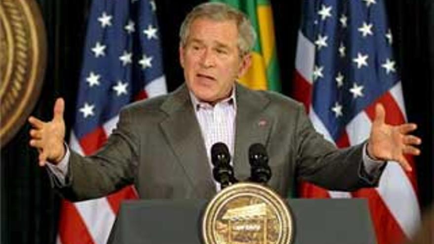 Bush dice que la detención de los soldados británicos por parte de Irán es &quot;inexcusable&quot;