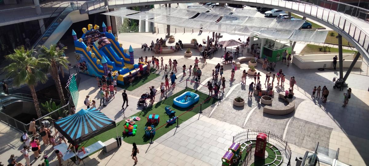 Estepark organiza periódicamente y durante todo el año diferentes eventos, tanto para grandes como para pequeños aforos, en interior y exterior.