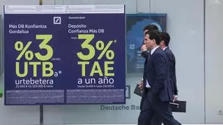 Los coruñeses ahorran como nunca: sus depósitos bancarios ya duplican al crédito