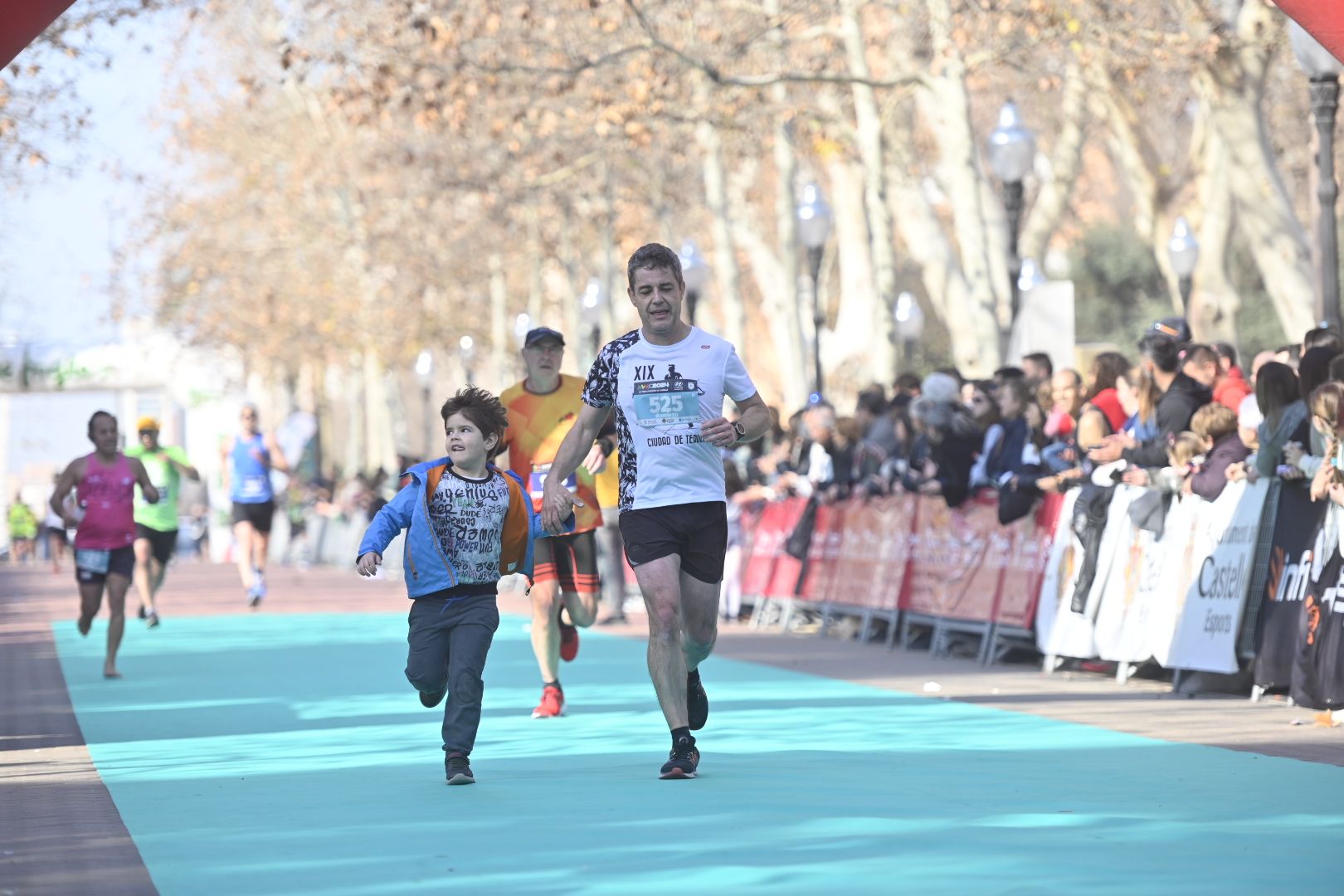 Las mejores fotos: Búscate en la galería de imágenes de la 39ª Media Maratón de Castelló