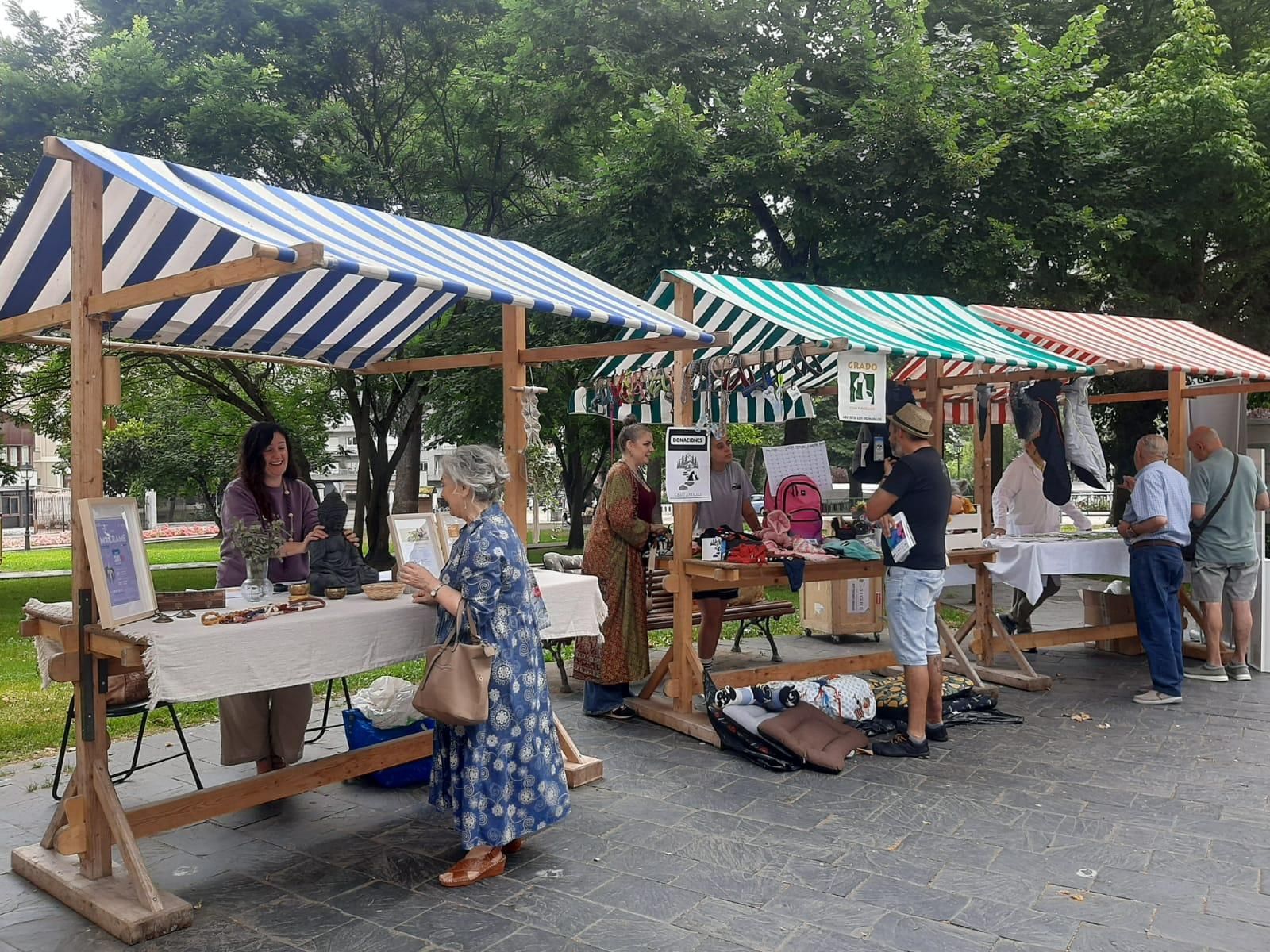 La Feria de la Salud de Grado, en imágenes