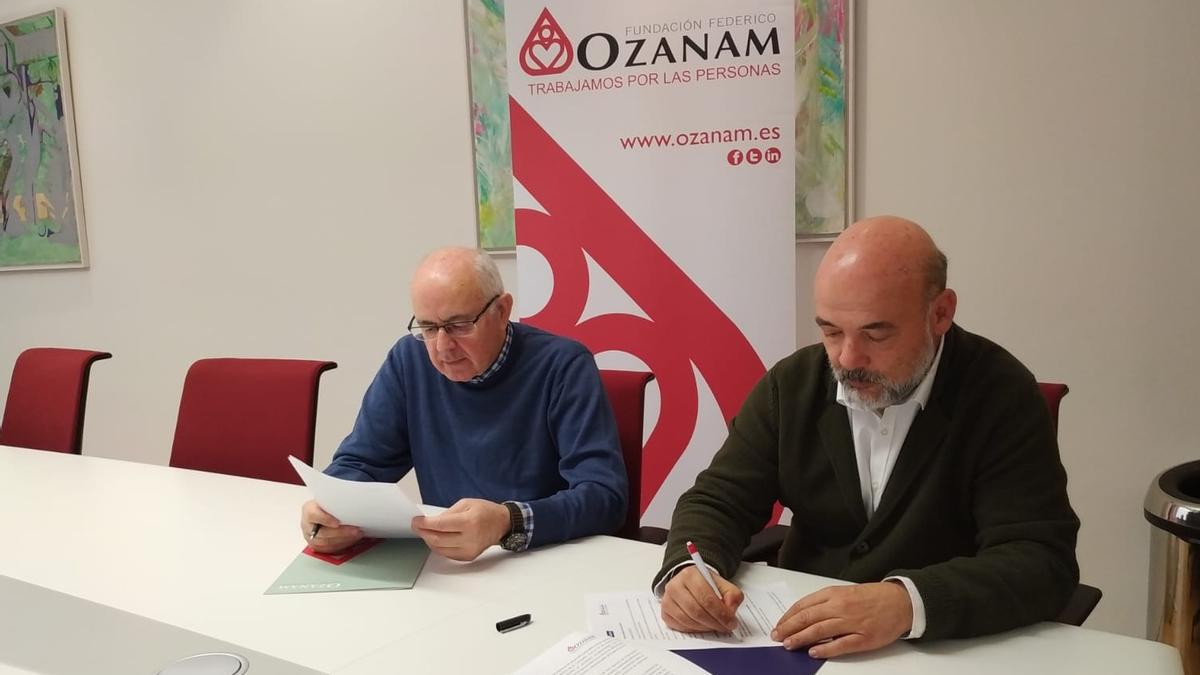 Firma del convenio de colaboración Federico Ozanam