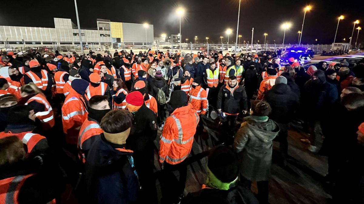 Treballadors d’Amazon de Martorelles (Barcelona) comencen una vaga de 17 dies