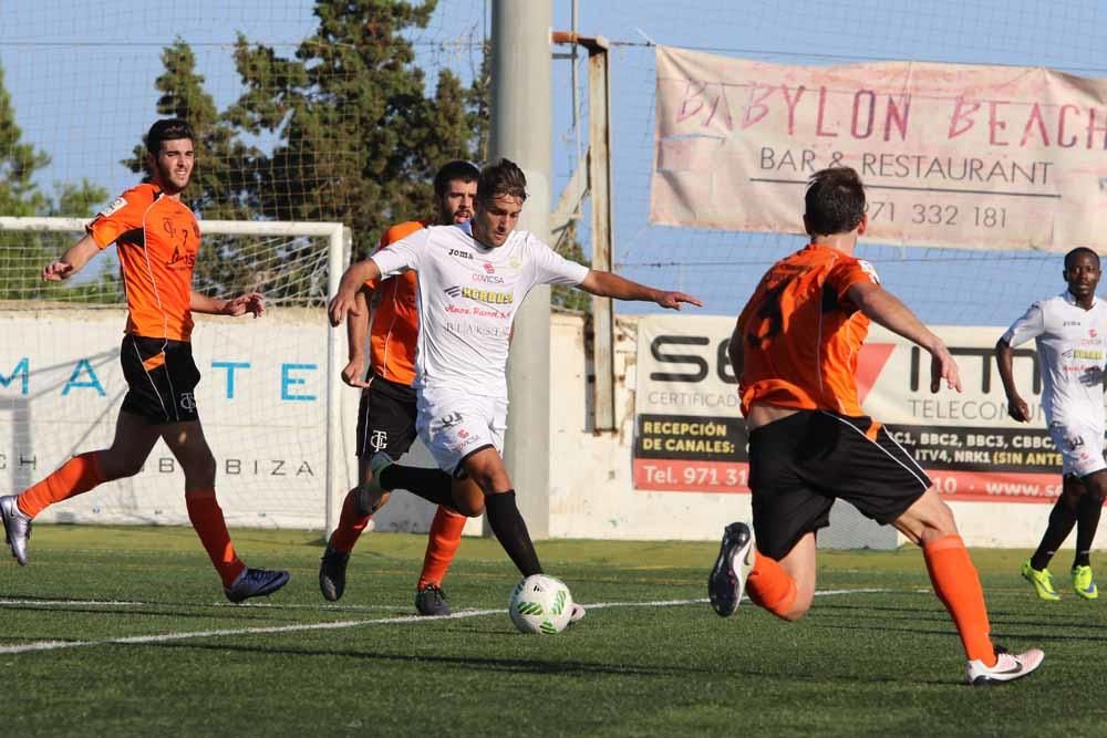 La Peña Deportiva se deja dos puntos tras empatar con el Platges de Calvià