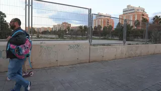 Alicante impulsa el acondicionamiento de la parcela para el nuevo colegio en barracones