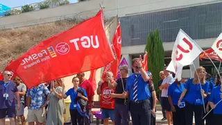 Los trabajadores del aeropuerto de Palma protestan por las deficientes condiciones laborales