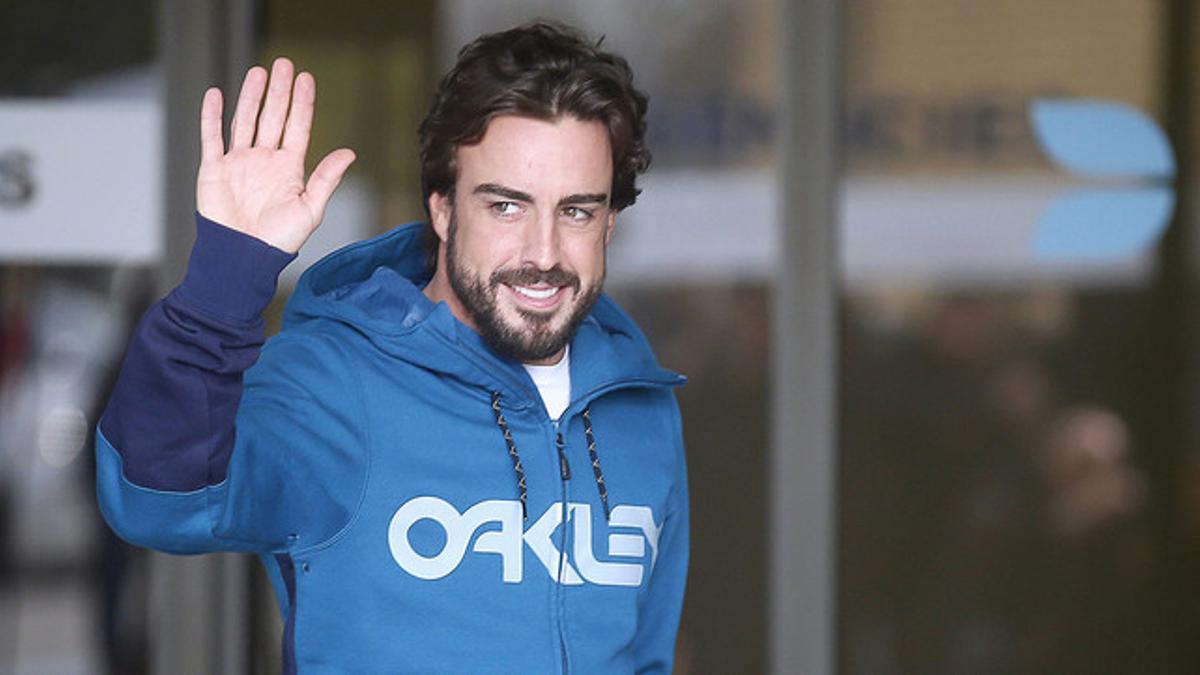 Fernando Alonso, a su salida del Hospital General de Catalunya, el miércoles pasado