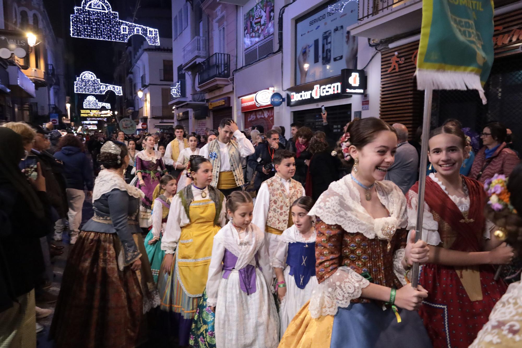 GALERÍA | Desfile de final de fiestas