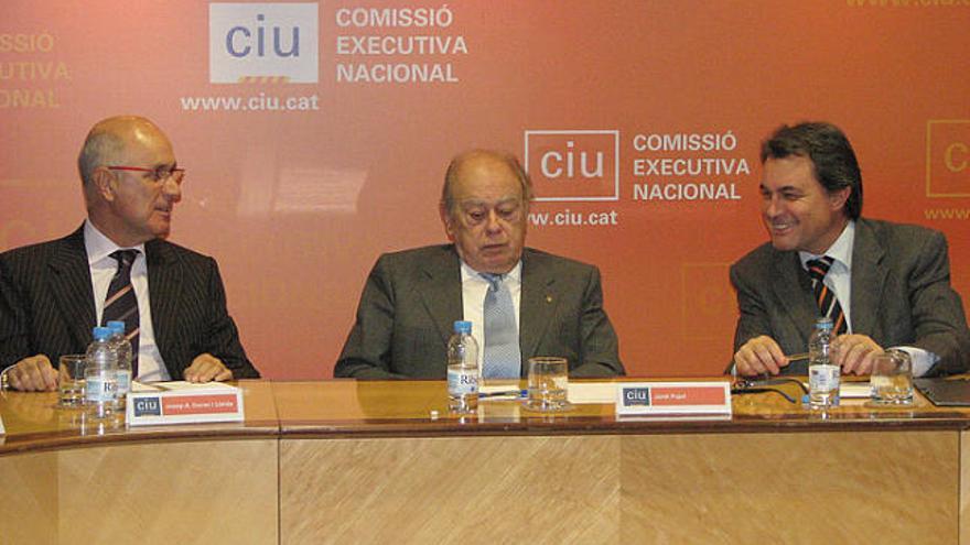 Els dos dirigents van estar presents a la comissió executiva de la federació, juntament amb Jordi Pujol.