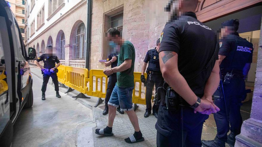 Brand an der Playa de Palma auf Mallorca: Wie die Anwälte die Kegelbrüder freibekommen wollen
