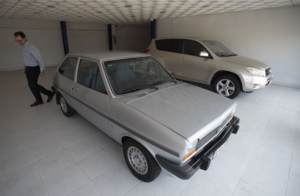 Así era el primer modelo del mítico Ford Fiesta de 1976.