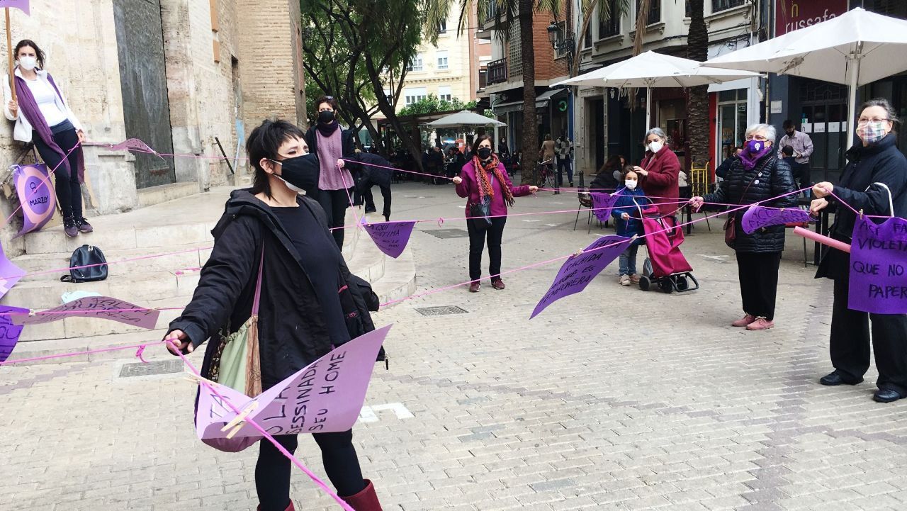 La Assemblea Feminista de València inicia los actos del 8 M
