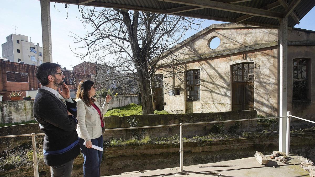 Les fotos de l'antic taller de la Marfà que es convertirà en un espai d'horticultura