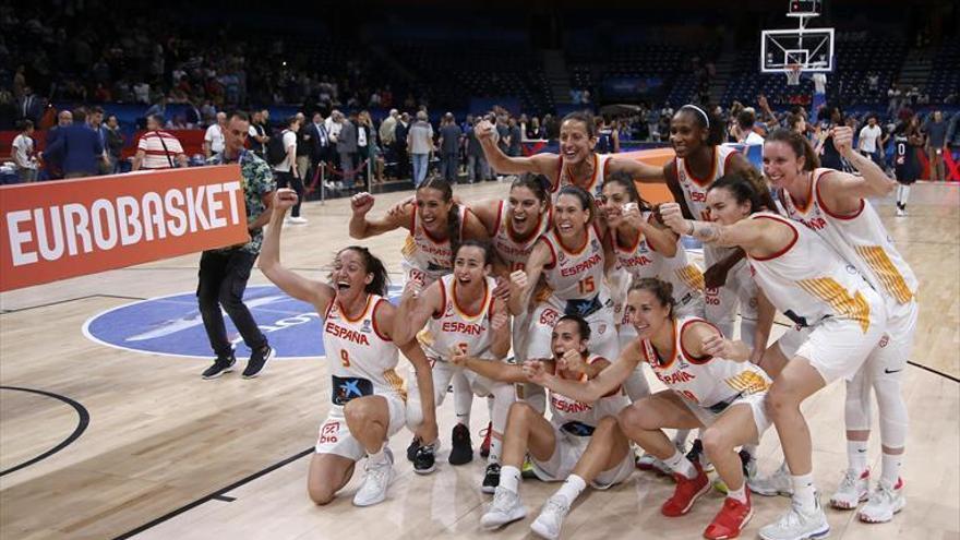 Exhibición de las chicas de oro