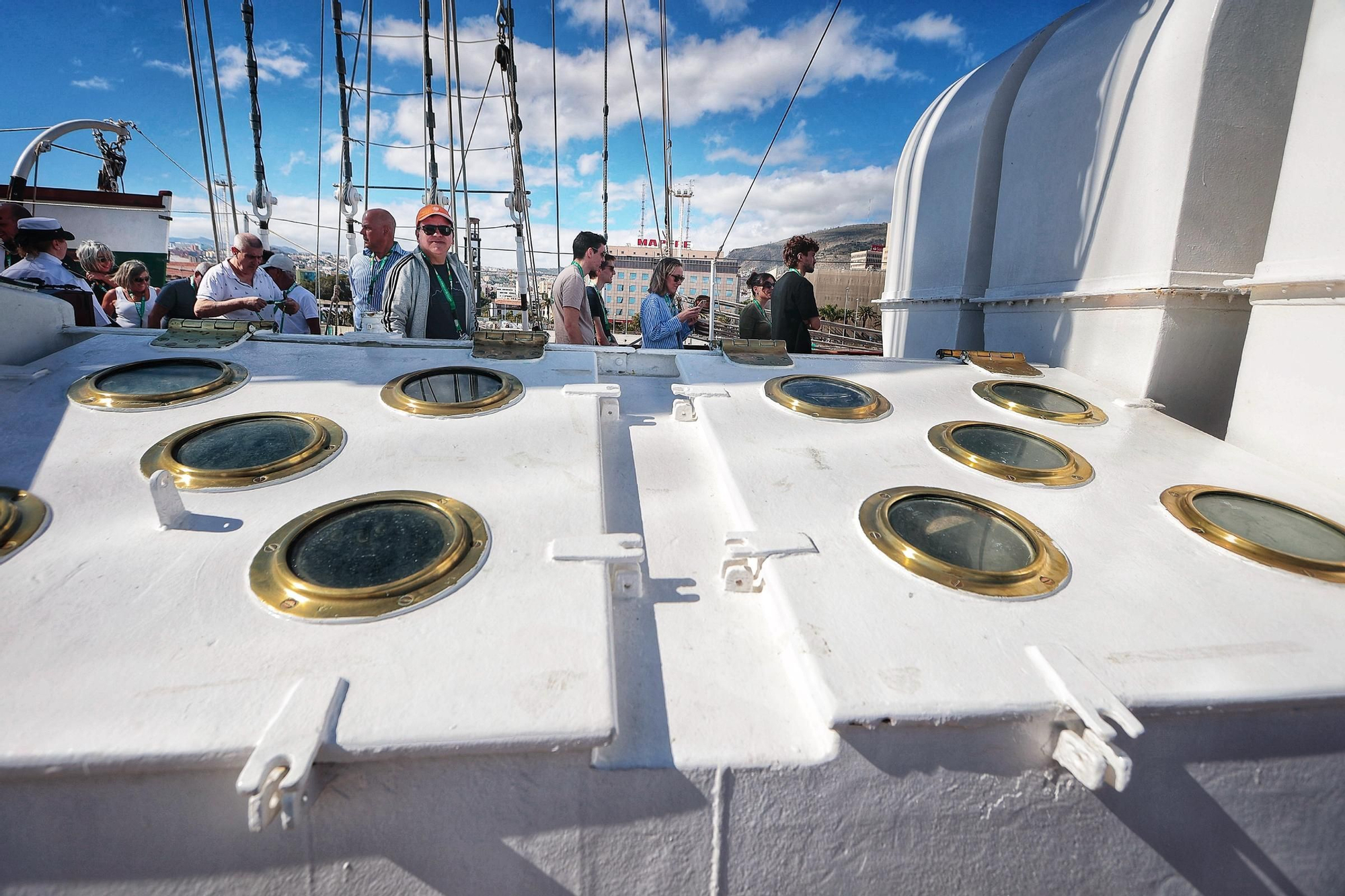 Queues outside the Juan Sebatián Elcano, the ship on which Princess Leonor was trained