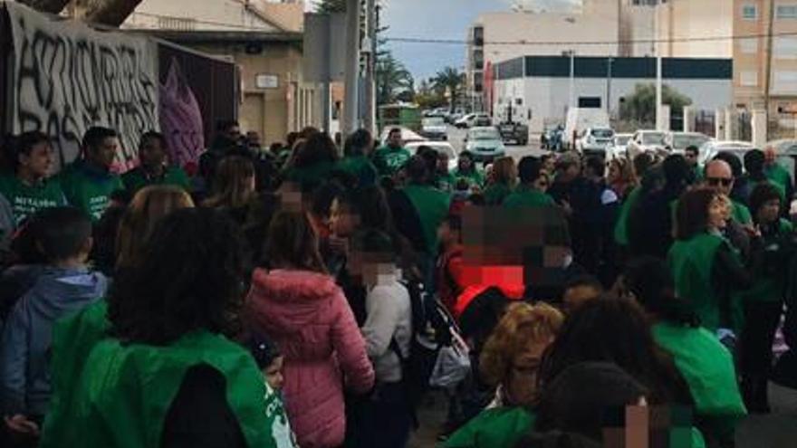 Protesta en el colegio La Paz