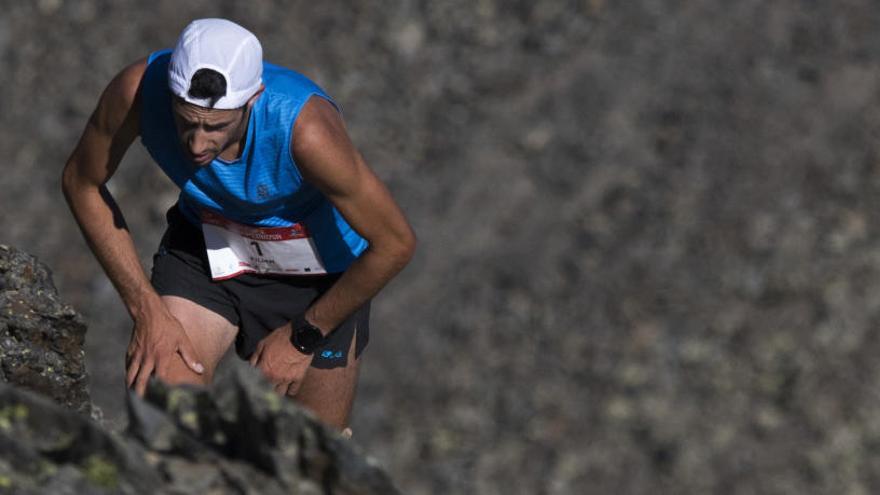 Kilian Jornet toca el cel al Comapedrosa amb el rècord de la prova a la butxaca