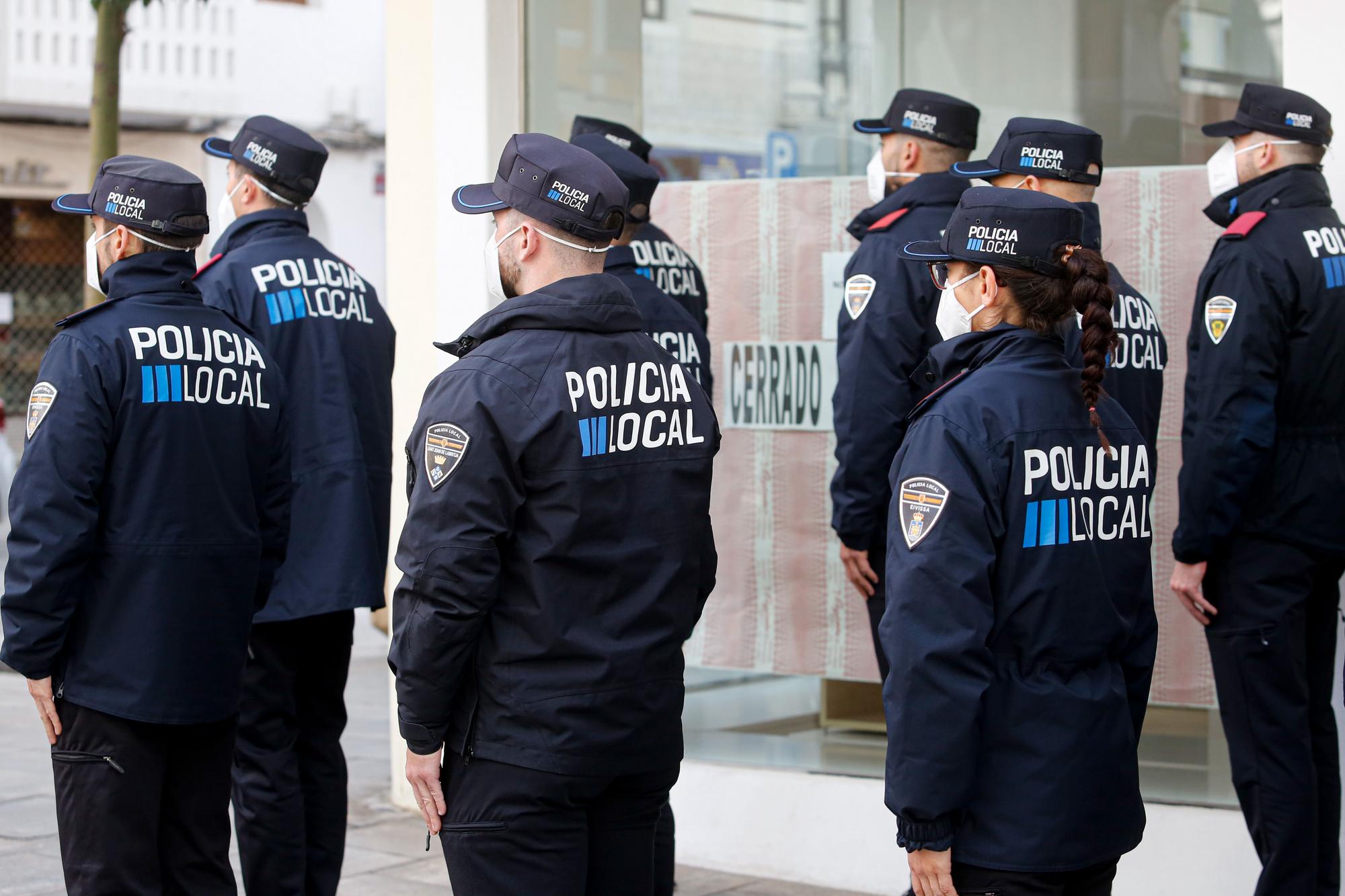 Ibiza ya forma a sus policías locales