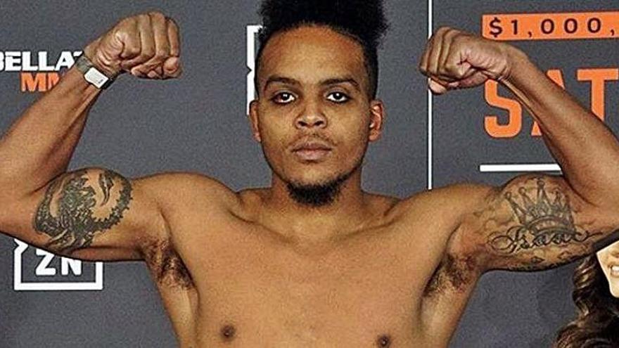 Isaiah Chapman, antes de uno de sus combates