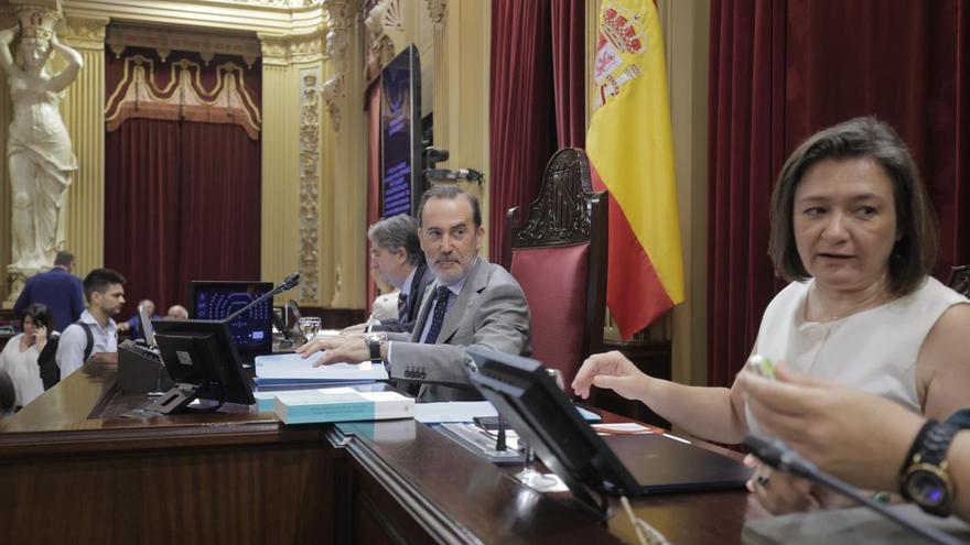 Le Senne no dimite: &quot;Estoy muy tranquilo y centrado en mis responsabilidades&quot;