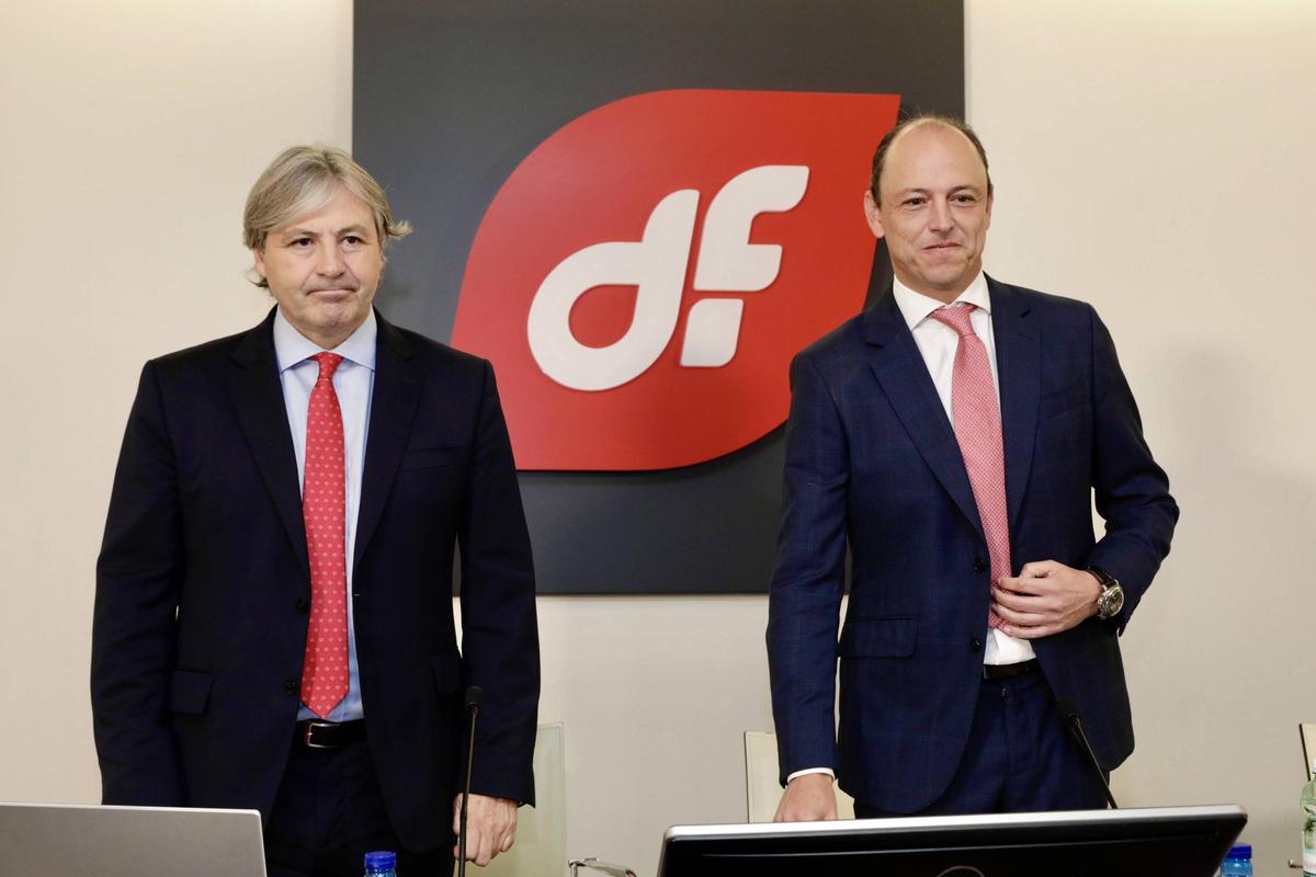 Por la izquierda, el asturiano Jaime Argüelles, consejero delegado de Duro, y el mexicano Jaime Isita, presidente.