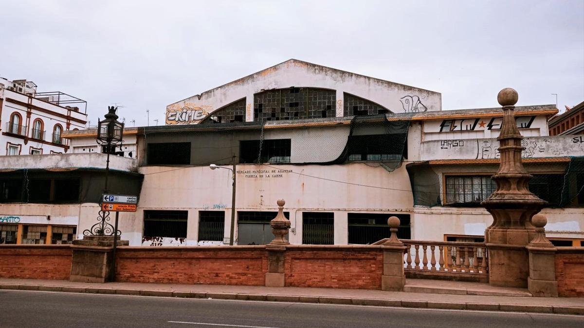 Salen a licitación las obras de seguridad del Mercado de la Puerta de la Carne de Sevilla