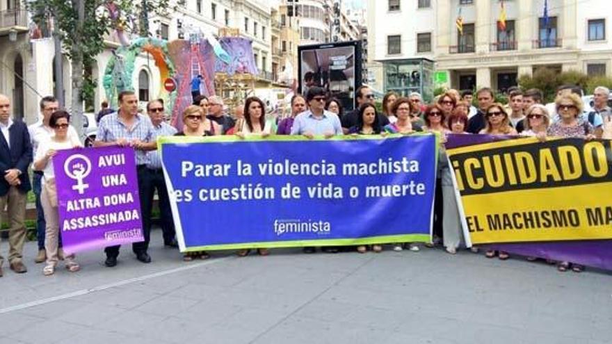 Una concentración en contra de la violencia machista.