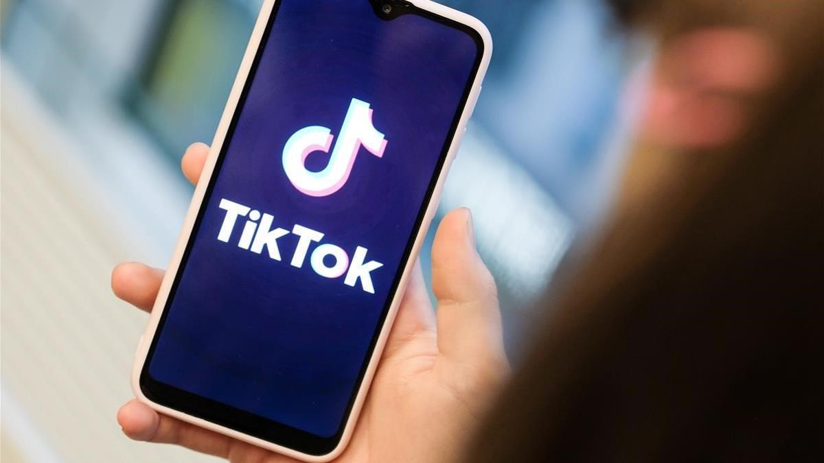 EEUU prohíbe las aplicaciones chinas TikTok y WeChat a partir del domingo