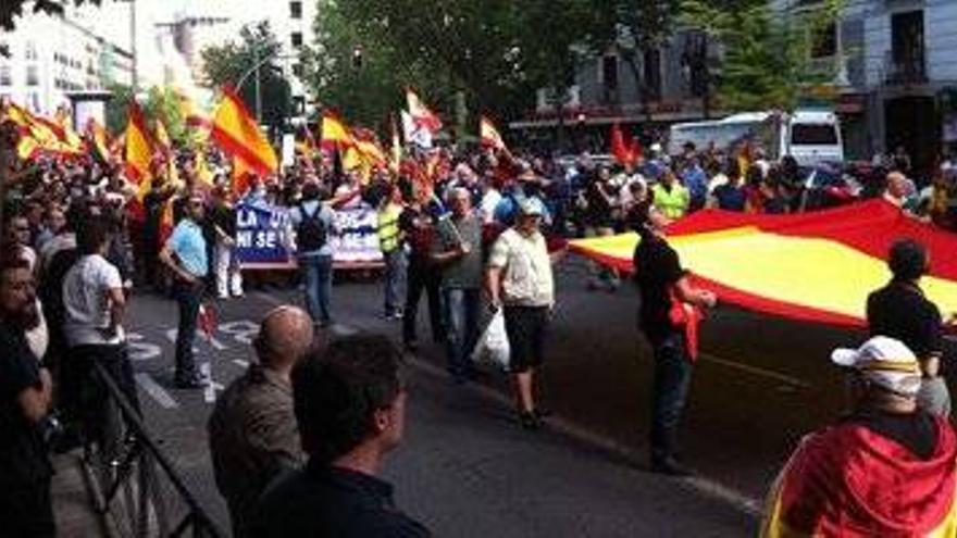 La manifestación de ultraderecha convocada en Madrid transcurre sin incidentes
