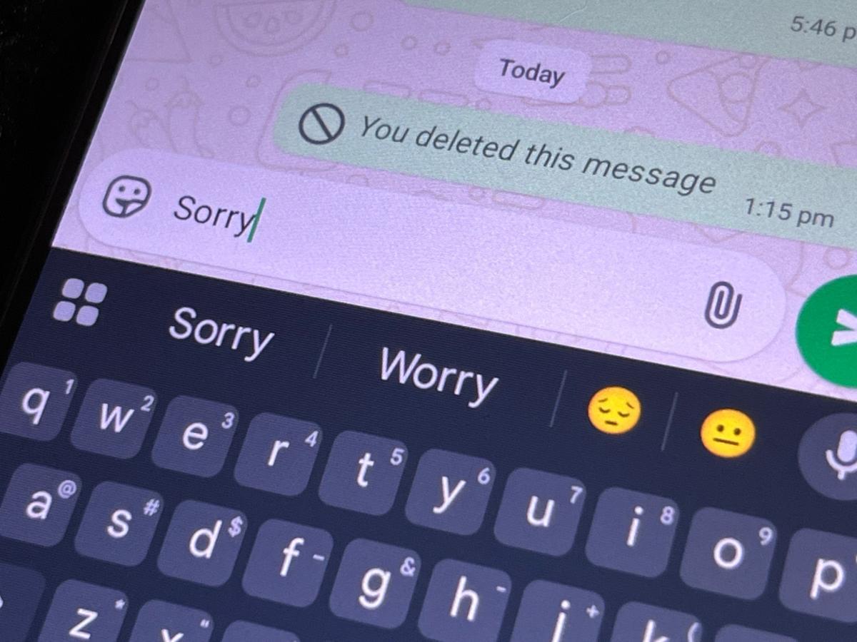 Disculparse es fundamental cuando cometes un error hablando por WhatsApp.