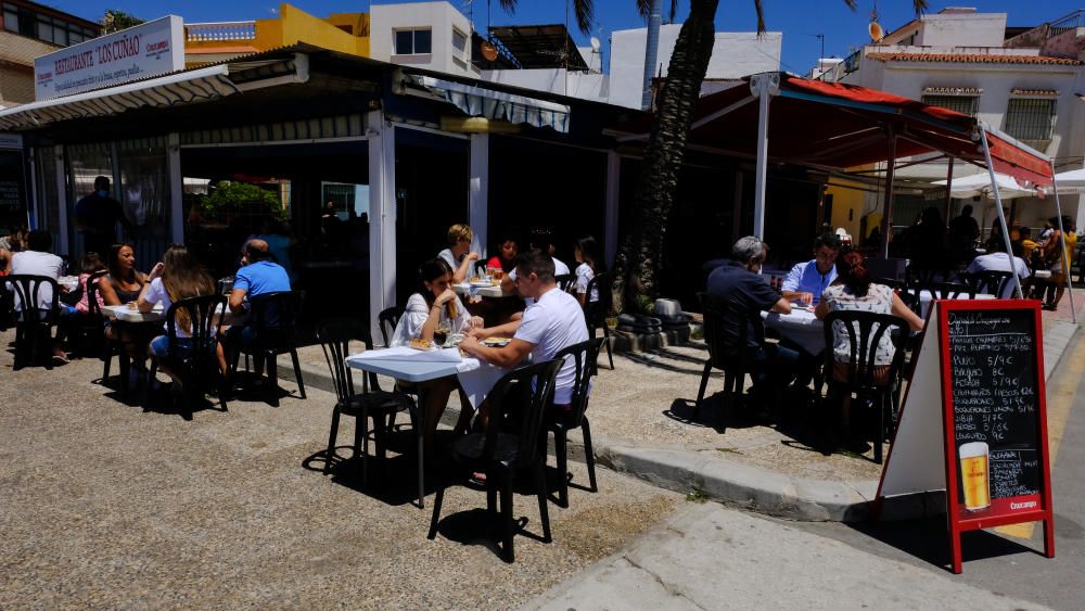 Mucho ambiente en las playas este domingo