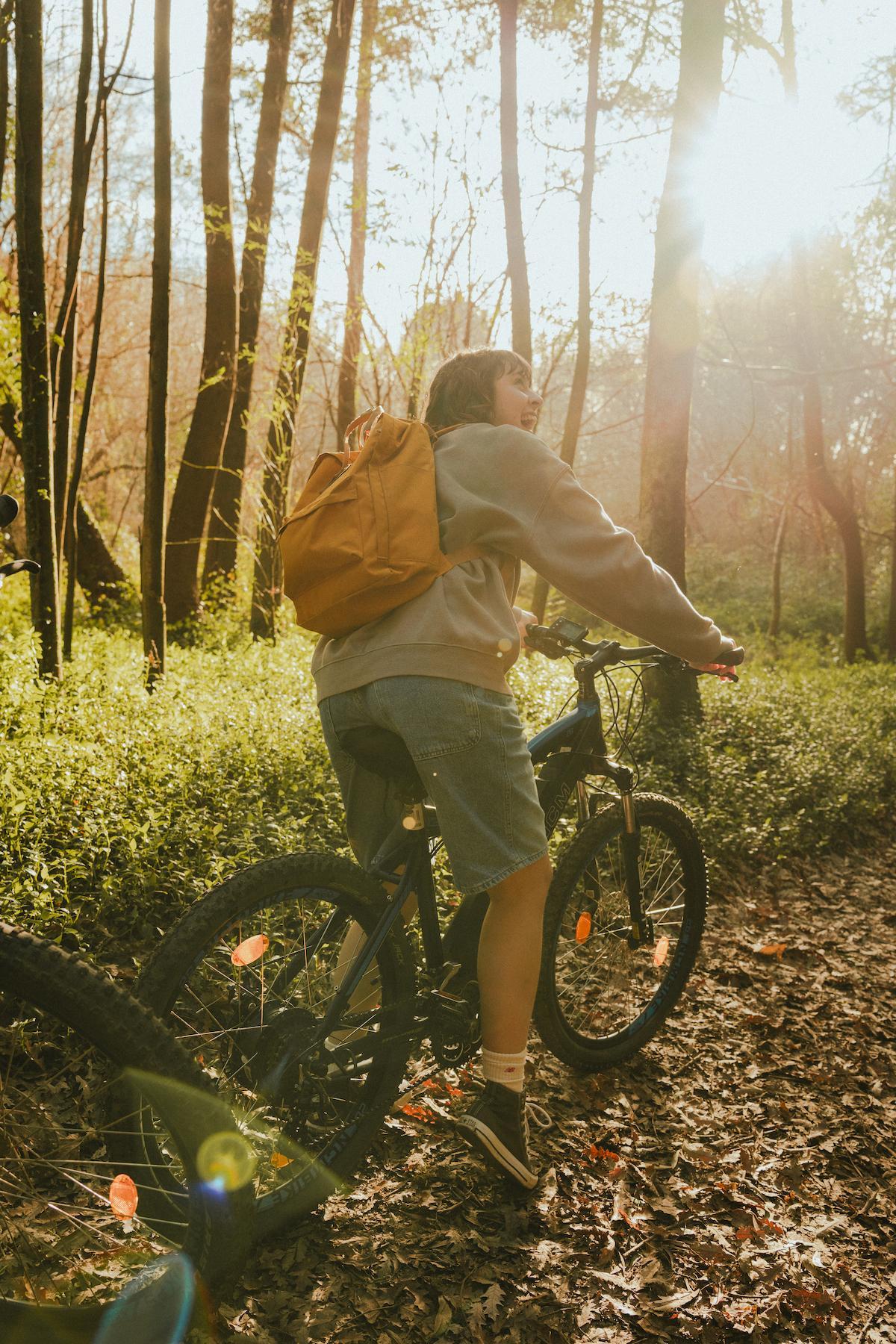 Las rutas, que se desarrollarán durante todo el verano en el entorno de Marín, Cangas y Bueu, contarán con precios reducidos y descuentos superiores al 50 % respecto a la tarifa habitual.