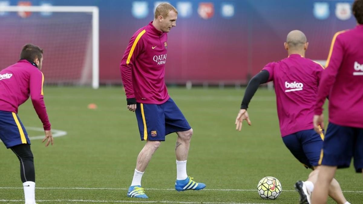 Mathieu, en el entrenamiento del Barça de este miércoles.