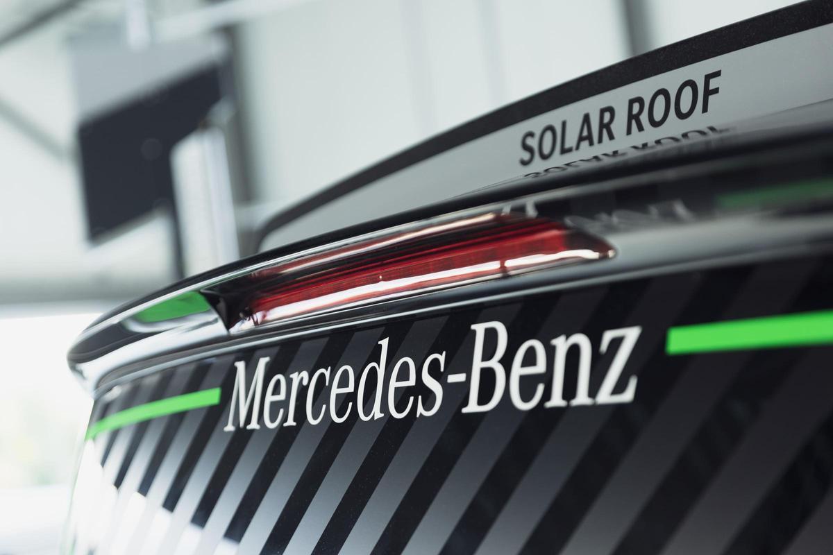 Detalles del vehículo experimental Mercedes-Benz ELF